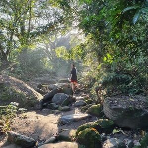 Meet your Posher, Emanelle